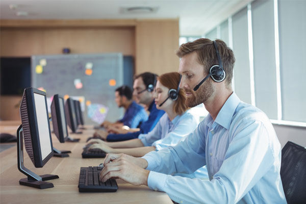 How to find and hire a call centre